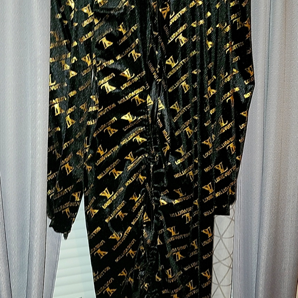 Louis Vuitton Black Velour Dress. Size Small